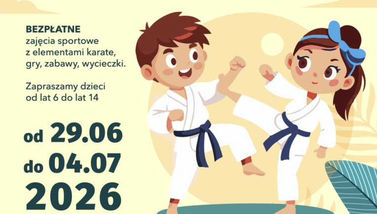 afisz wakacyjna przygoda z findacją orlen rysunek uśmiechnietego chłopca i dziewczynki w karategi udających walkę, na dole grafiki po lewej stronie logo włocławskiego klubu karate kjokuszin a po prawej fundacji orlen z treścią zadanie sfinansowano ze środków fundacji oralen są też szzegółowe daty miejsce i wiek 6 do 14 lat